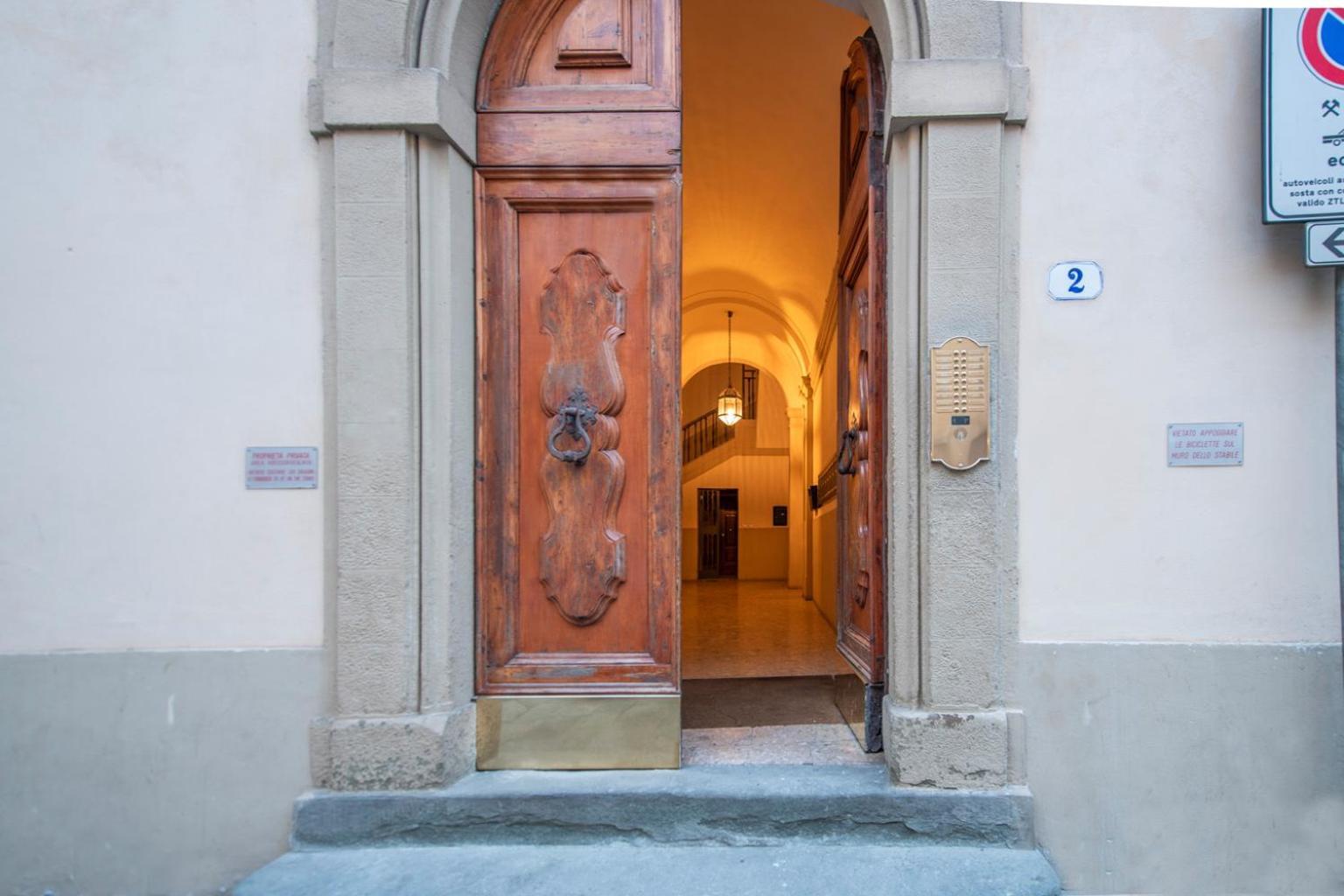 Mamo Florence - Peruzzi Luxury Apartment Buitenkant foto
